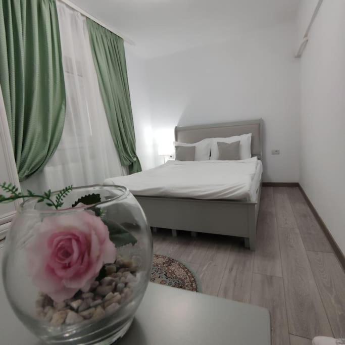 Relax Downtown Suite Κονστάντζα Εξωτερικό φωτογραφία